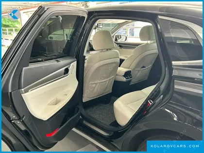 HYUNDAI GRANDEUR LE BLANC