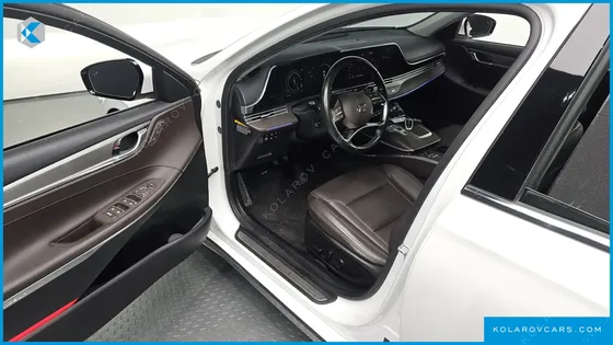 HYUNDAI GRANDEUR EXCLUSIVE