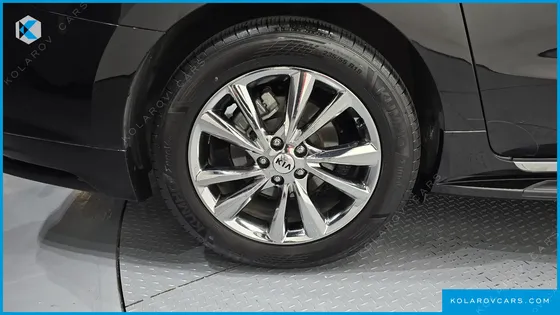 KIA CARNIVAL 9-SEATER PRSTIGE
