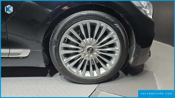 KIA K9 3.3 T-GDI AWD