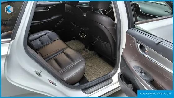 HYUNDAI GRANDEUR EXCLUSIVE