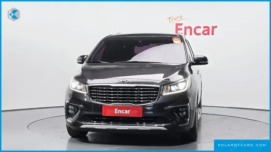 KIA CARNIVAL 9-SEATER NOBLESSE