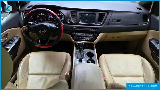 KIA CARNIVAL 9-SEATER LUXURY