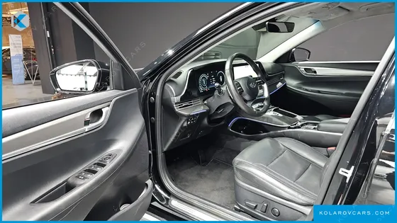 HYUNDAI GRANDEUR LE BLANC