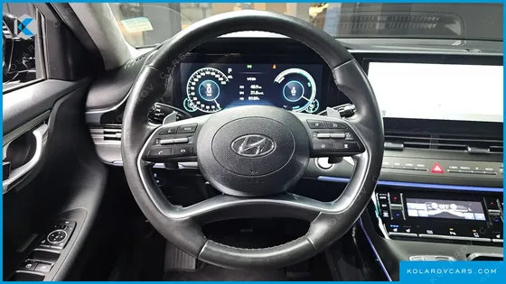 HYUNDAI GRANDEUR LE BLANC