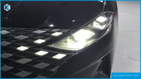 HYUNDAI GRANDEUR LE BLANC