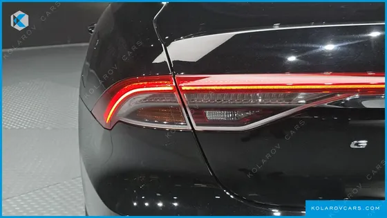 HYUNDAI GRANDEUR LE BLANC