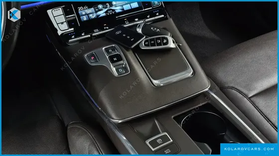 HYUNDAI GRANDEUR EXCLUSIVE