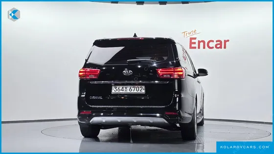KIA CARNIVAL GASOLINE 9-SEATER NOBLESSE SPECIAL