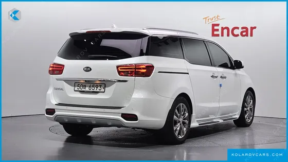 KIA CARNIVAL 9-SEATER NOBLESSE