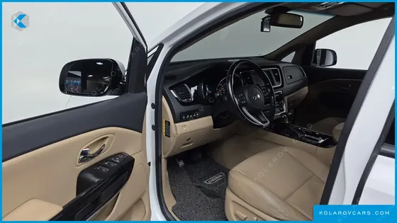 KIA CARNIVAL 9-SEATER HI-LIMOUSINE
