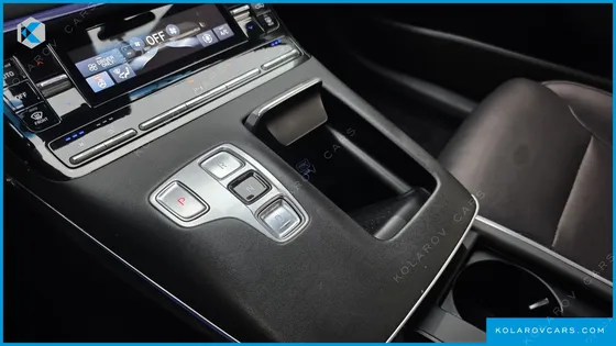 HYUNDAI GRANDEUR LE BLANC