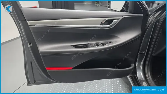 HYUNDAI GRANDEUR LE BLANC