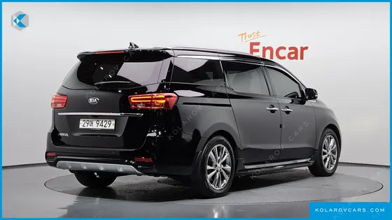 KIA CARNIVAL 9-SEATER NOBLESSE SPECIAL