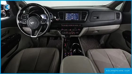 KIA CARNIVAL 9-SEATER NOBLESSE SPECIAL