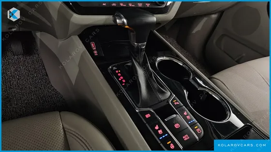 KIA CARNIVAL 9-SEATER NOBLESSE SPECIAL