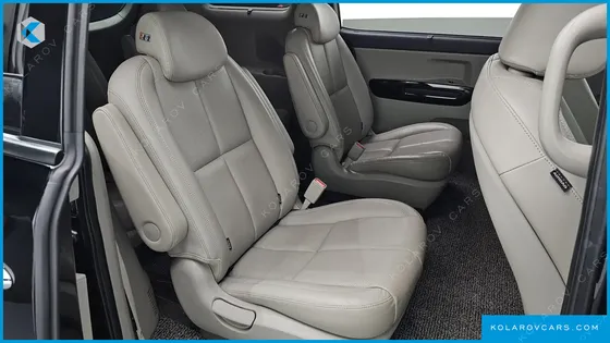 KIA CARNIVAL 9-SEATER NOBLESSE SPECIAL