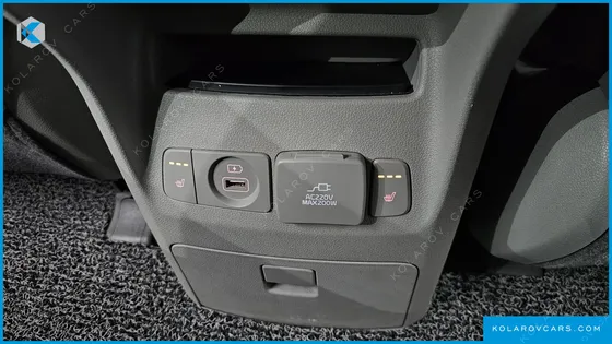 KIA CARNIVAL 9-SEATER NOBLESSE SPECIAL