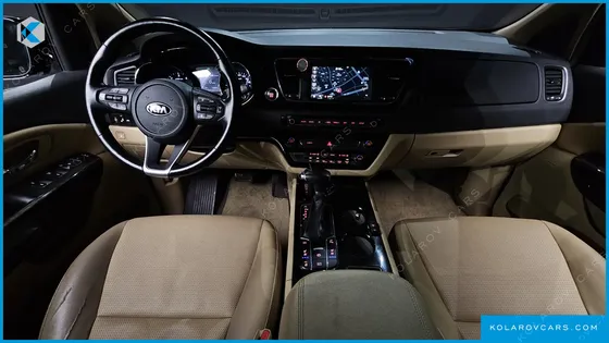 KIA CARNIVAL 9-SEATER HI-LIMOUSINE