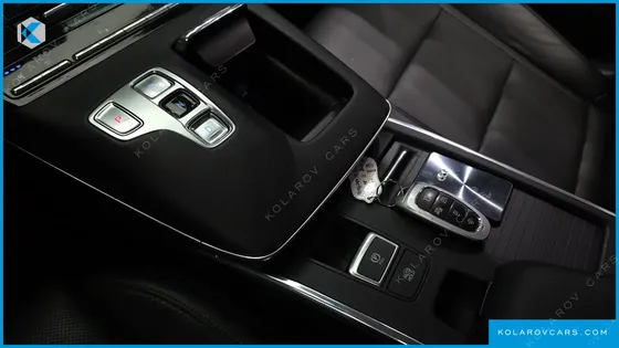 HYUNDAI GRANDEUR EXCLUSIVE