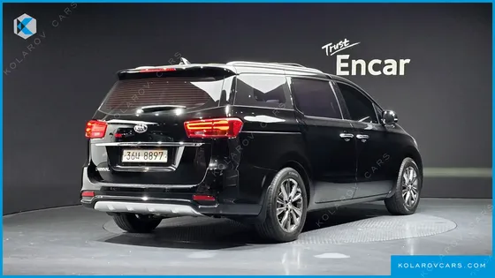 KIA CARNIVAL GASOLINE 9-SEATER NOBLESSE SPECIAL