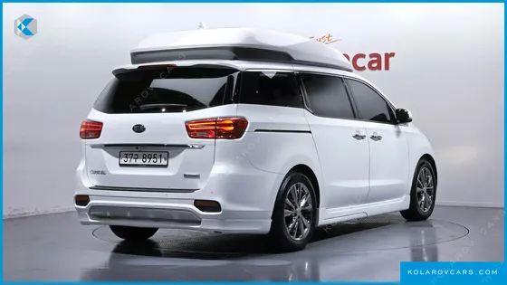 KIA CARNIVAL GASOLINE 9-SEATER HI-LIMOUSINE