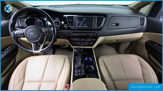 KIA CARNIVAL GASOLINE 9-SEATER HI-LIMOUSINE