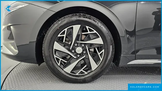 HYUNDAI GRANDEUR PREMIUM CHOICE