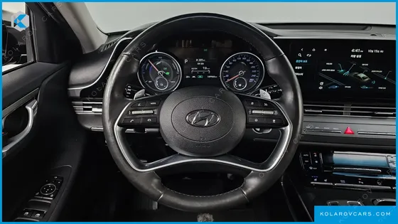 HYUNDAI GRANDEUR PREMIUM CHOICE