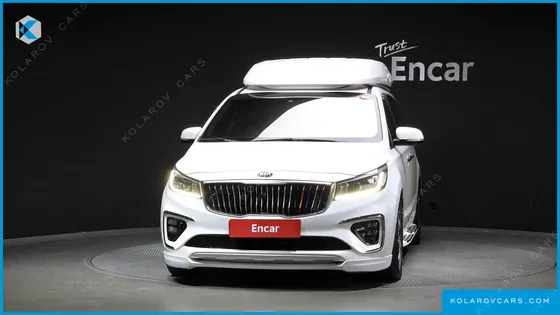 KIA CARNIVAL 9-SEATER HI-LIMOUSINE
