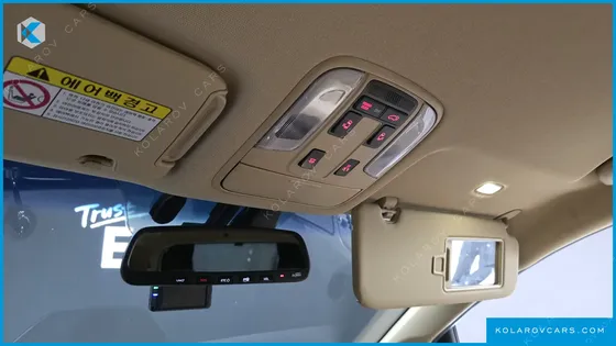 KIA CARNIVAL 9-SEATER HI-LIMOUSINE