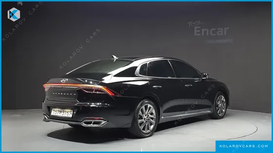 HYUNDAI GRANDEUR CALLIGRAPHY