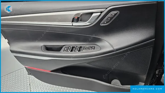 HYUNDAI GRANDEUR EXCLUSIVE