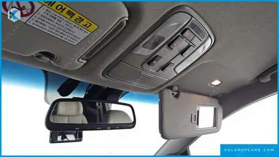 KIA CARNIVAL 7-SEATER LIMOUSINE
