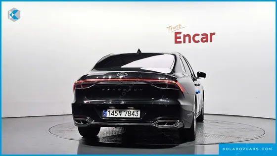 HYUNDAI GRANDEUR CALLIGRAPHY