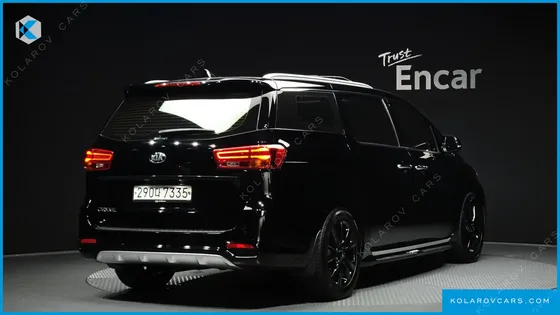 KIA CARNIVAL 9-SEATER NOBLESSE SPECIAL