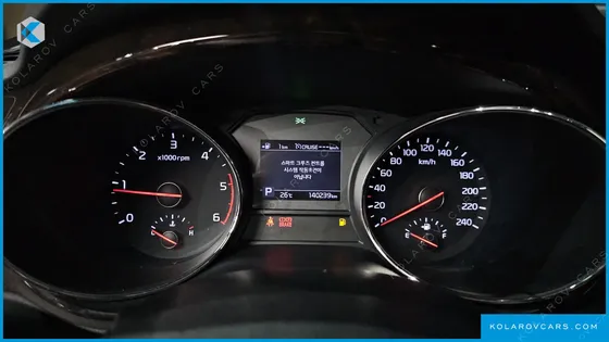 KIA CARNIVAL 9-SEATER NOBLESSE SPECIAL