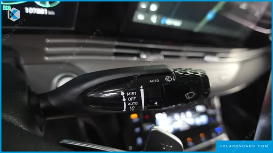 HYUNDAI GRANDEUR LE BLANC