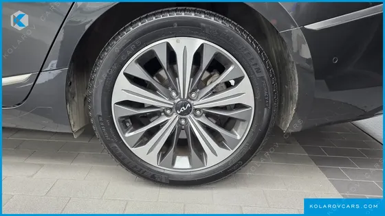 KIA K8 SIGNATURE