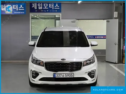 KIA CARNIVAL 9-SEATER NOBLESSE SPECIAL