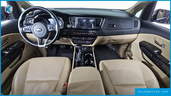KIA CARNIVAL 9-SEATER HI-LIMOUSINE