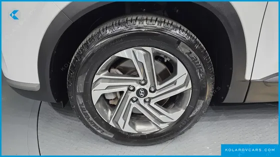 HYUNDAI SANTA FE GASOLINE 2.5T 4WD