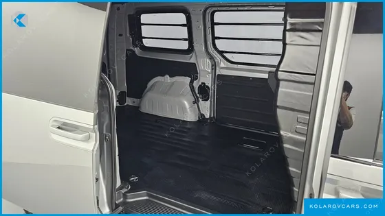 HYUNDAI STARIA CARGO 3-SEATER