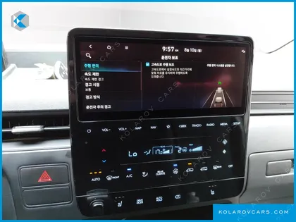 HYUNDAI STARIA TOURER 11-SEATER