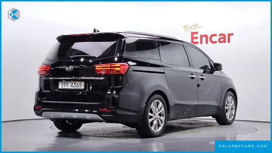 KIA CARNIVAL 9-SEATER NOBLESSE SPECIAL