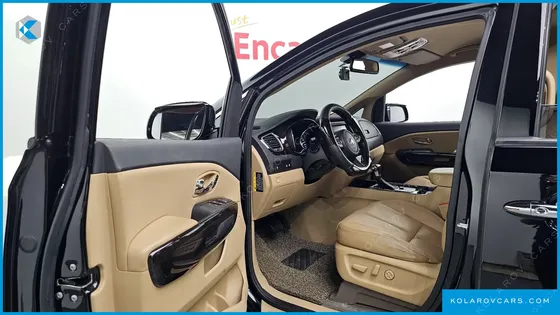 KIA CARNIVAL 9-SEATER NOBLESSE SPECIAL