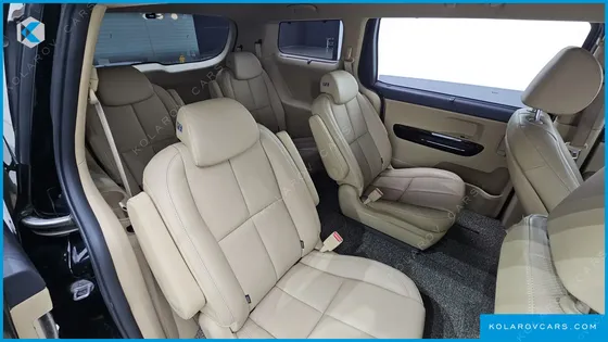 KIA CARNIVAL 9-SEATER NOBLESSE SPECIAL