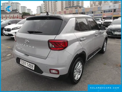 HYUNDAI VENUE 1,6 PREMIUM