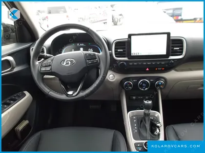 HYUNDAI VENUE 1,6 PREMIUM