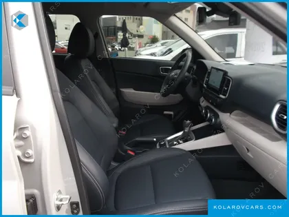 HYUNDAI VENUE 1,6 PREMIUM